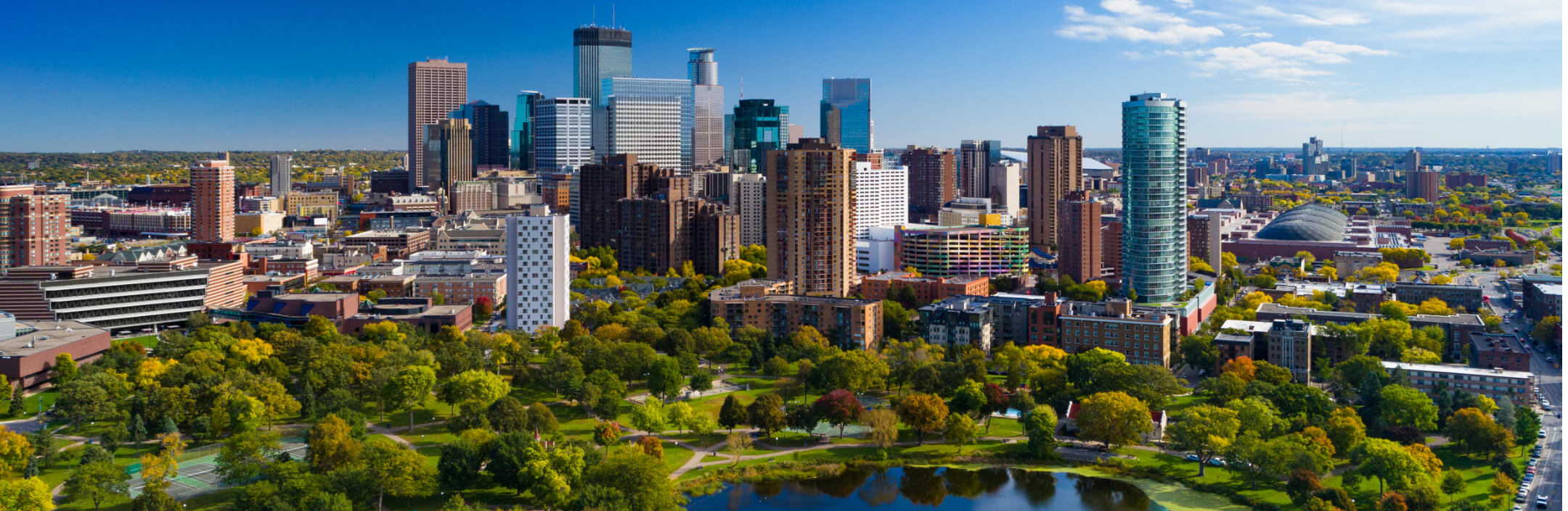 Minneapolis skyline in the summer